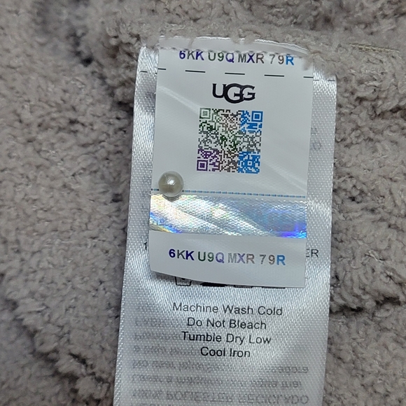 UGG Women's Riz Top Rib Sweater  -NWT - Picture 8 of 8